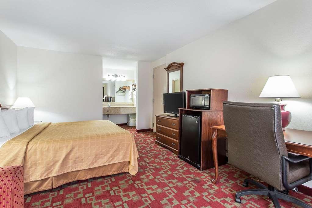 Quality Inn Greenville Near University Habitación foto